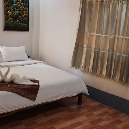 Thip Phavanh Guesthouse Pakbeng Luaran gambar