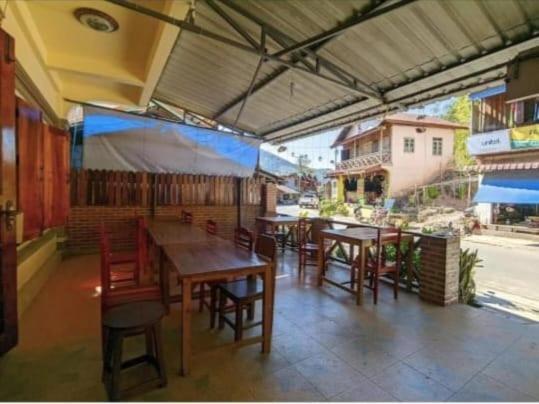 Thip Phavanh Guesthouse Pakbeng Luaran gambar