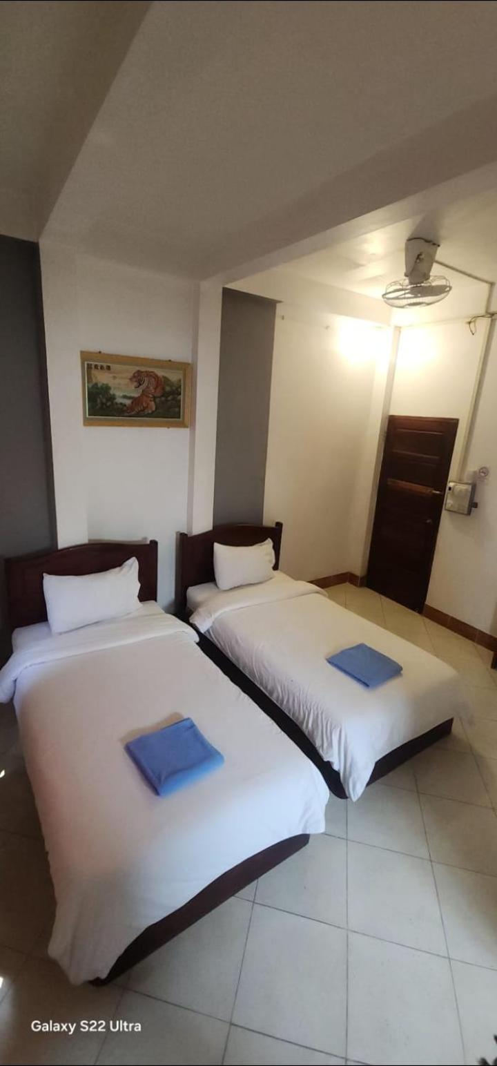 Thip Phavanh Guesthouse Pakbeng Luaran gambar
